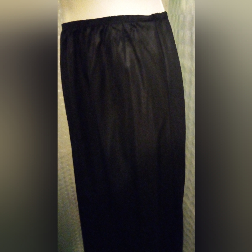Vintage Full Length Black Slip Size S/M - Picture 4 of 6